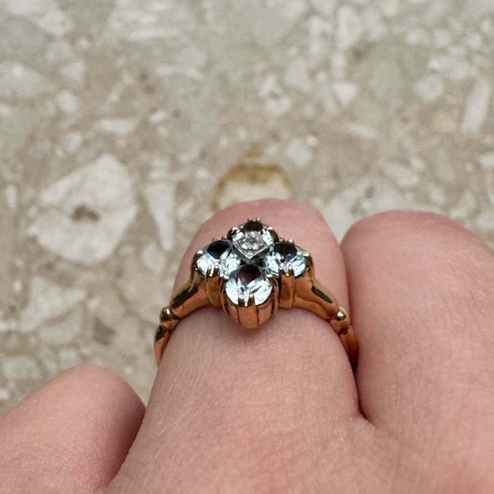 Vintage Aquamarine Yellow Gold Art Deco Ring - Picture 10 of 12